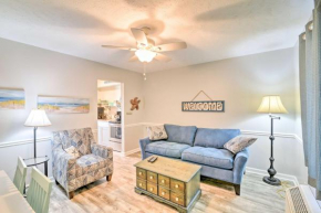 Evolve Cozy Condo Pool Access and Walk to Beach!